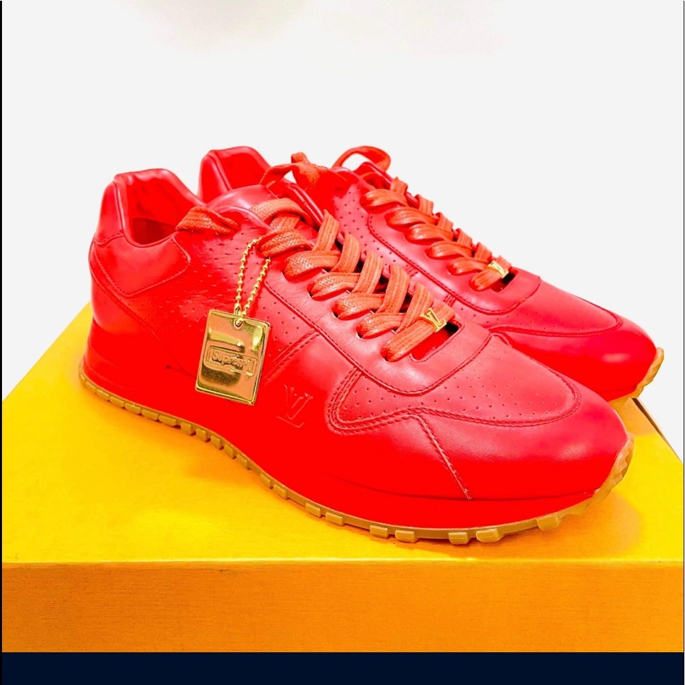 Supreme LV Runaway